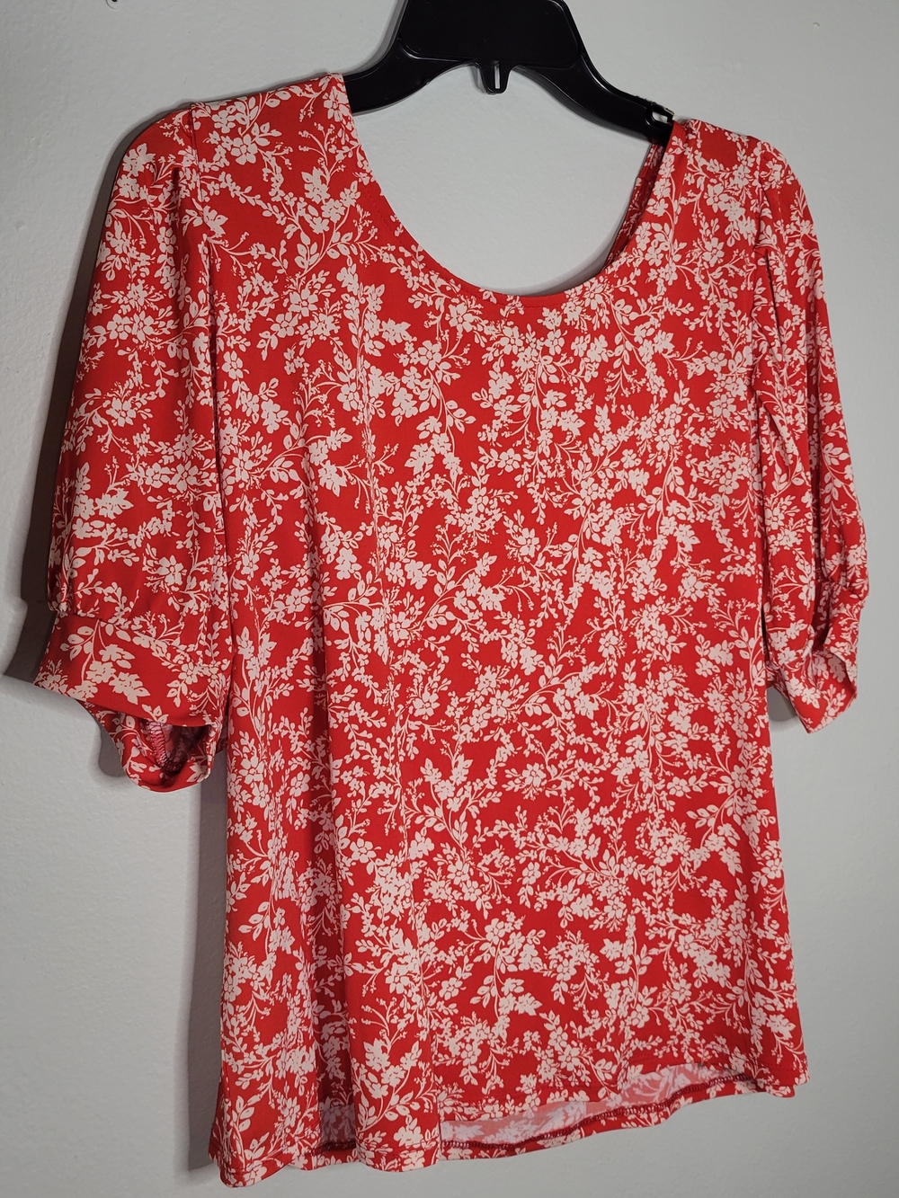 CeCe Coral-Red Floral Short Sleeve Blouse